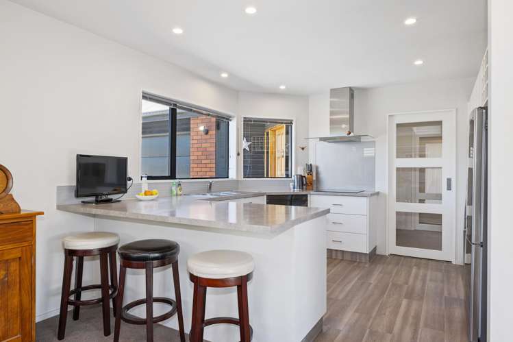 6 Astor Place Halswell_10