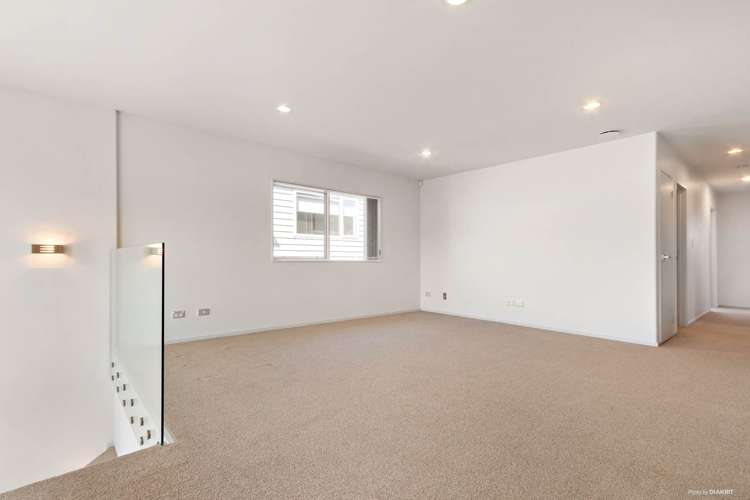 79 Valderama Drive Flat Bush_8