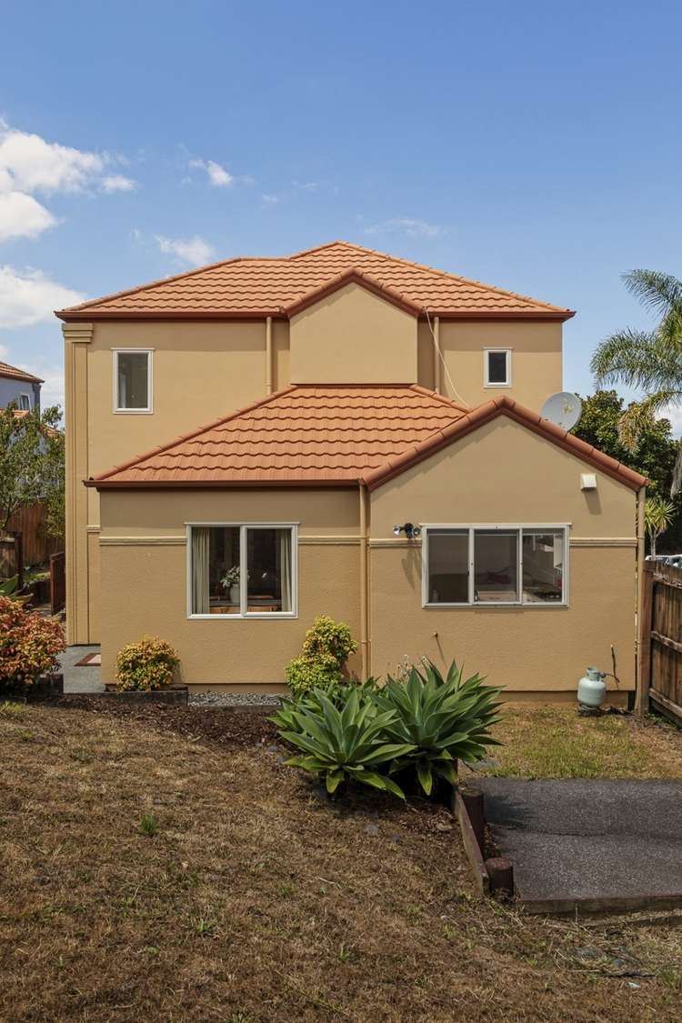 19 Stolford Crescent New Lynn_22