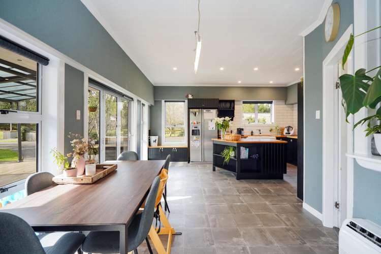 70 Pomona Road East Makarewa_12