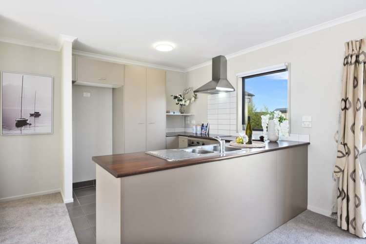 22/172 Mcleod Road Te Atatu South_4