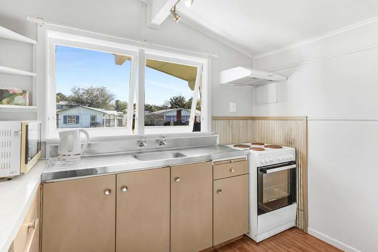 5 Hazelwood Avenue Dinsdale_5