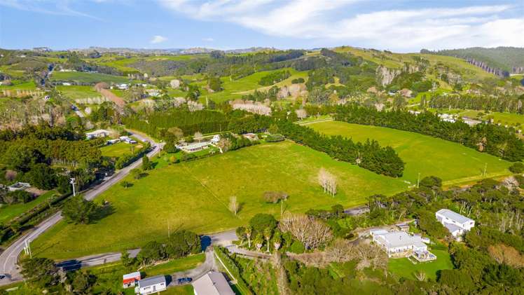 192 Muriwai Valley Road Muriwai_42