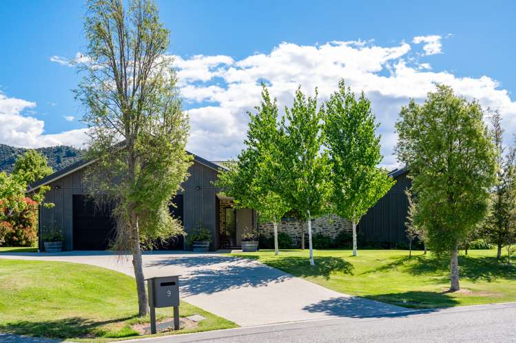 9 Hikuwai Drive Albert Town_21