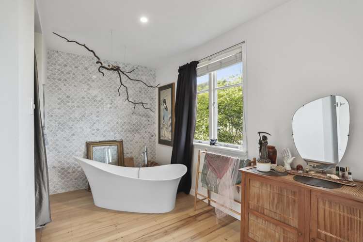 19 Beach Valley Road Piha_10