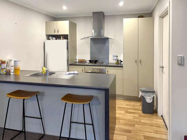 129 Grove Street 1558_3