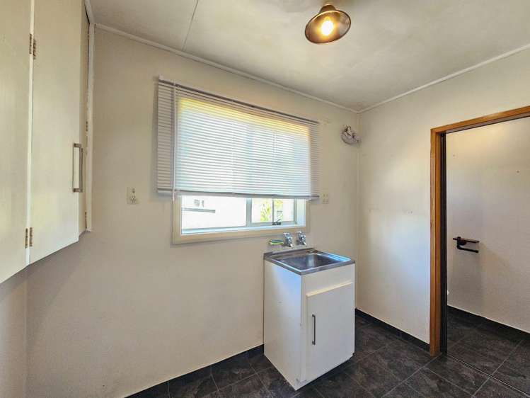 7 Seddon Street Runanga_16