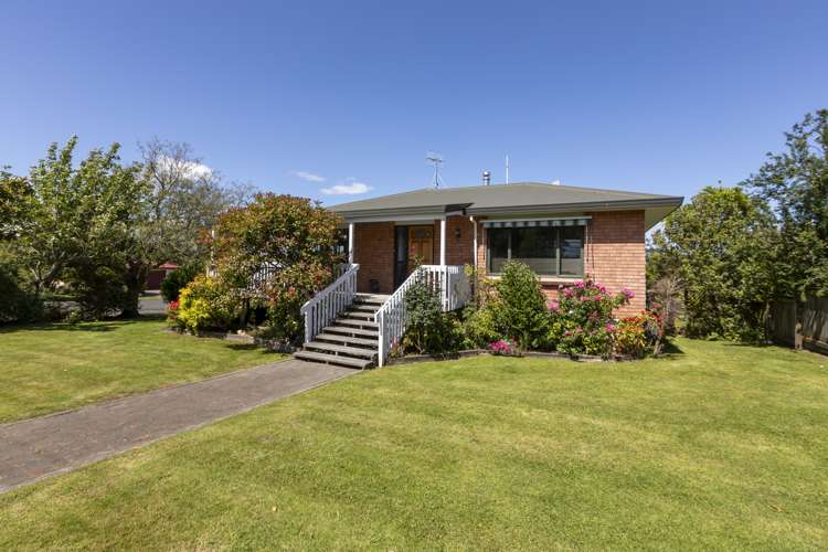 37 Domain Road Waipawa_18