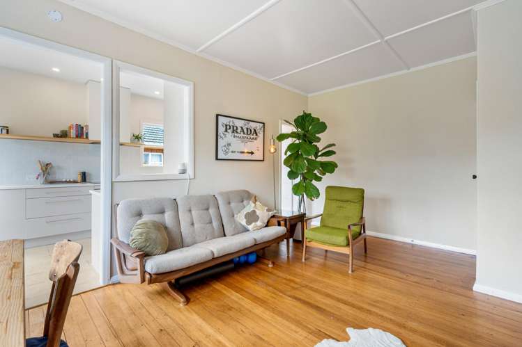 37 Puketai Street Andersons Bay_17