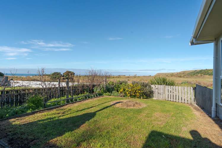 5 Harapaki Road Riversdale Beach_16