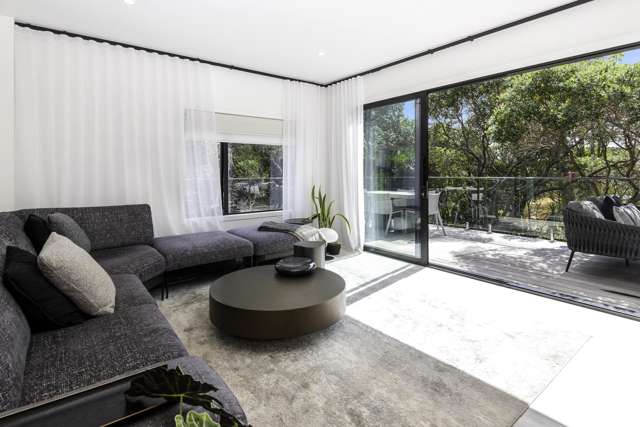 2/47 Drake Street Howick_2