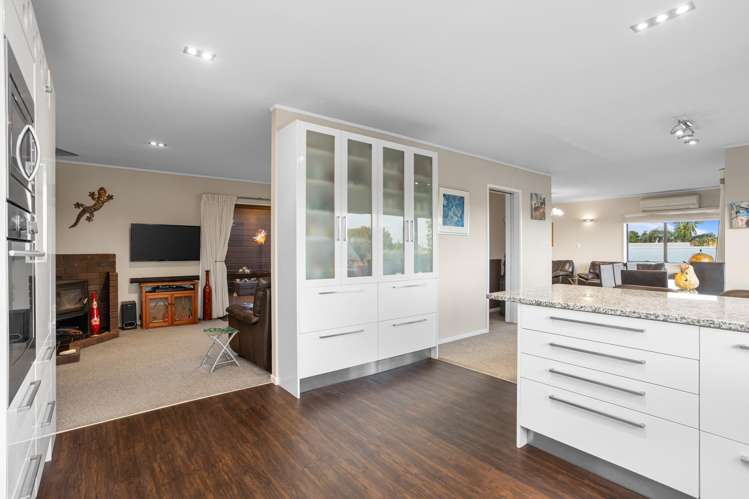 43 Polkinghorne Drive Manly_20