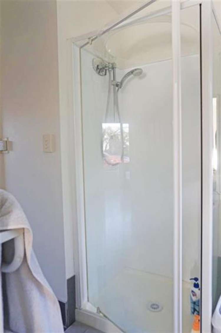 43 Rathmar Drive Manurewa_10