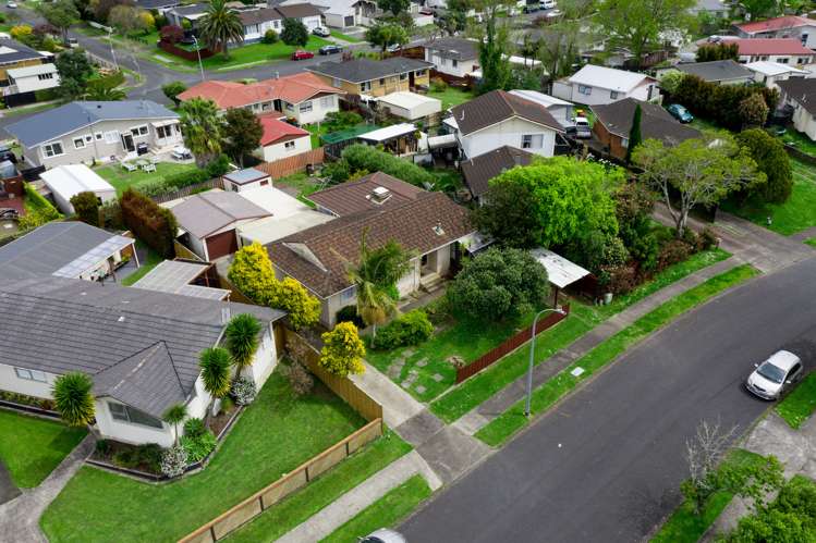 29 Studfall Street Pakuranga Heights_23