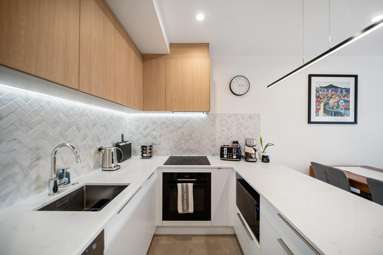 B209/130 Anzac Street_1