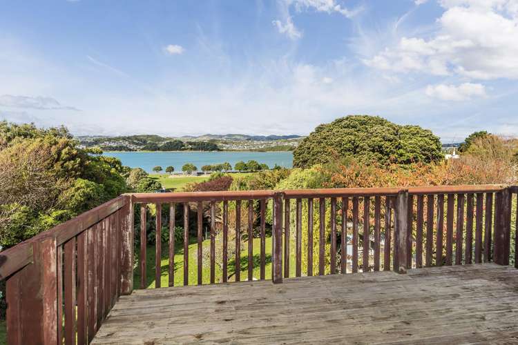 57 Waiuta Street Titahi Bay_21