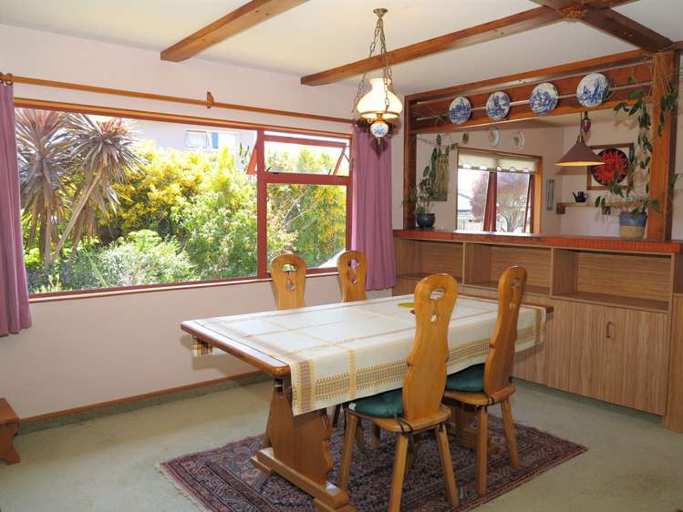 11 Feary Crescent Takaka_5