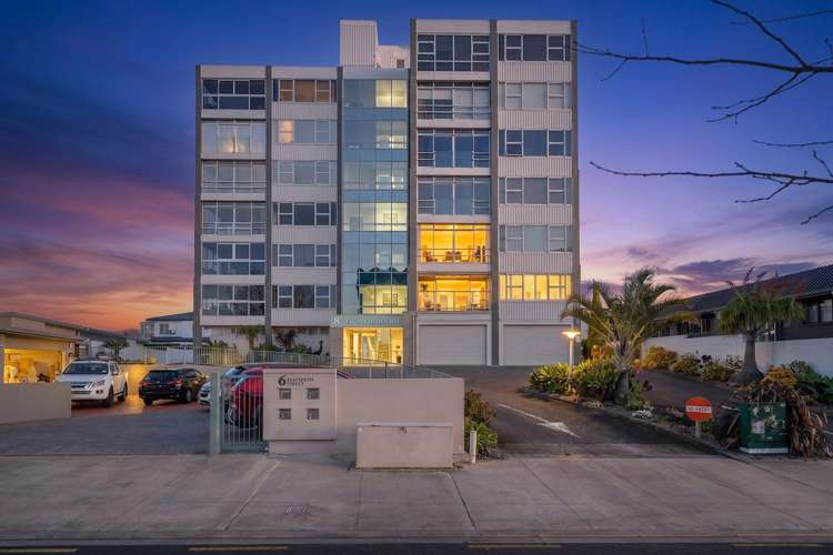1/8 Elizabeth Street Tauranga Central_1
