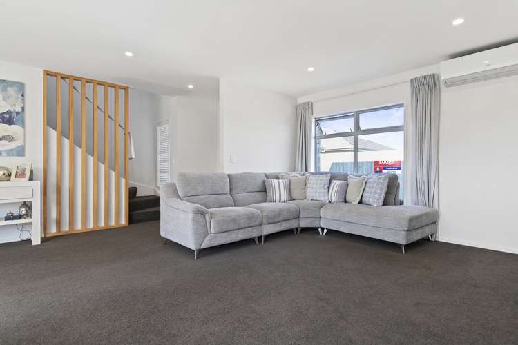 2/12 Faber Place Rototuna North_6