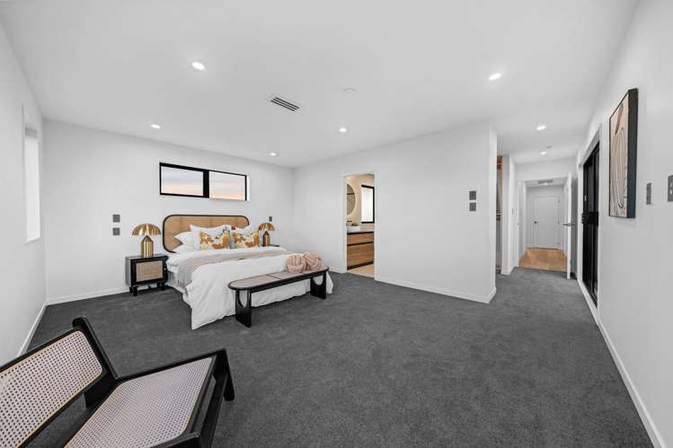 16 Harissa Place The Gardens_18