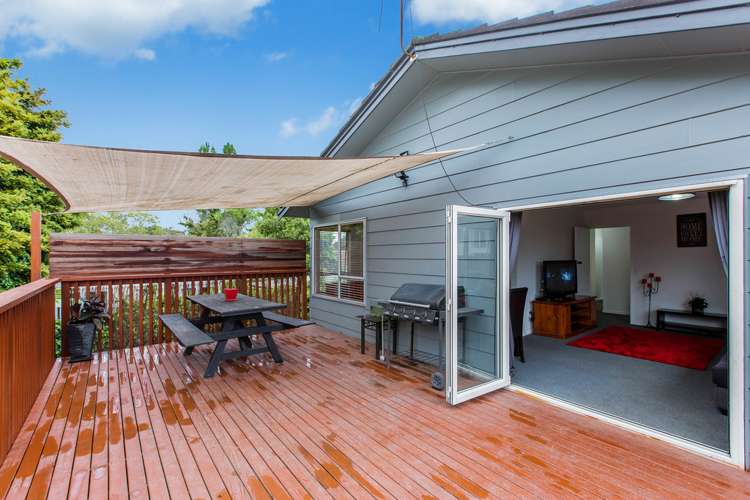 8 Karina Place Glen Eden_2