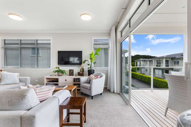 52 Landmark Terrace Orewa_12