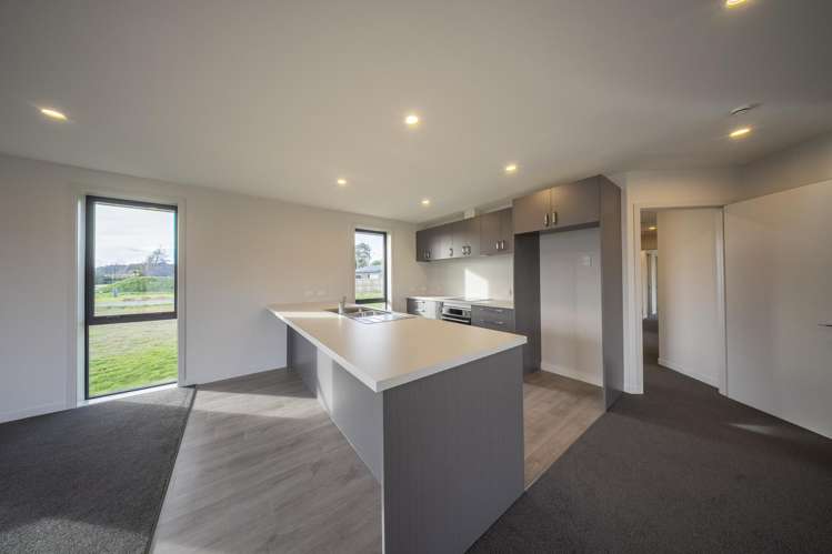 21 Tukare Loop Te Anau_9