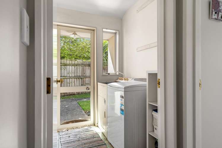 4 Rosaline Frank Street Stoke_18