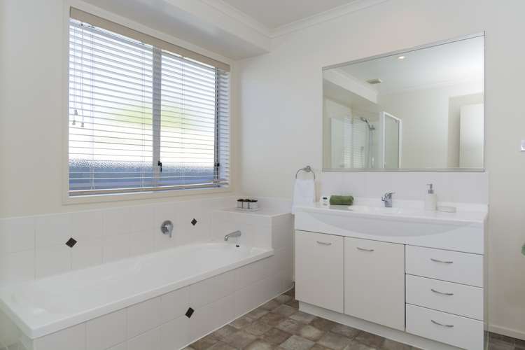 97 Arabian Drive Papamoa_17