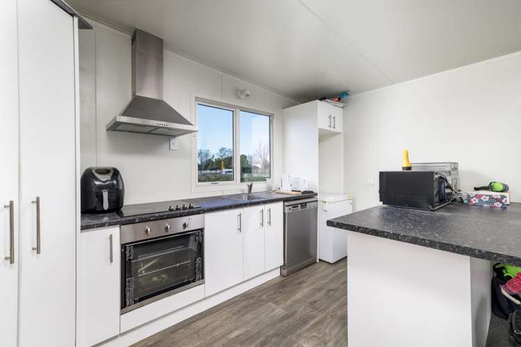 2 Makikihi Beach Road Makikihi_2