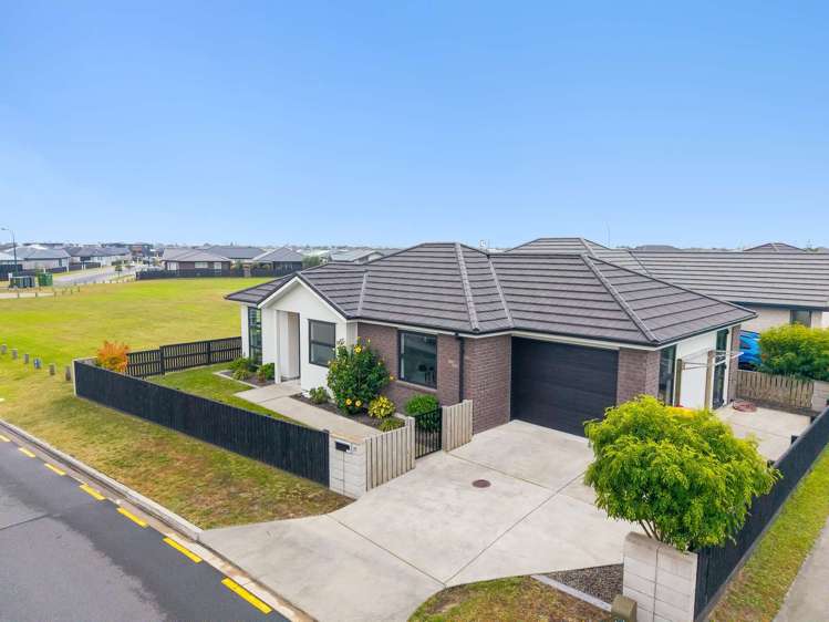 77 Union Drive_0