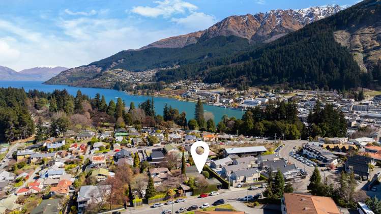 5 Hobart Street Queenstown_9