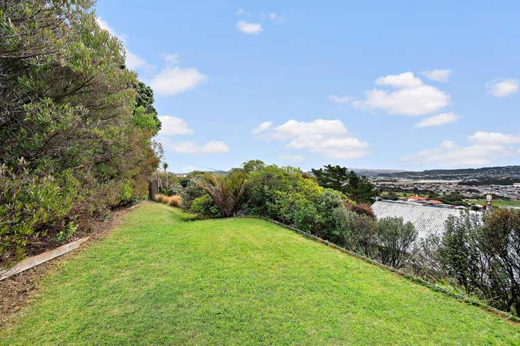 104 Sidlaw Street Strathmore Park_13