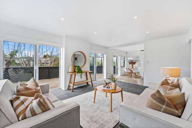 136 Tiroroa Avenue Te Atatu South_1