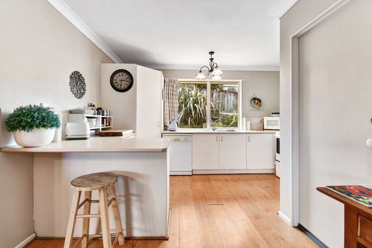 49 Donald Street Stanmore Bay_10