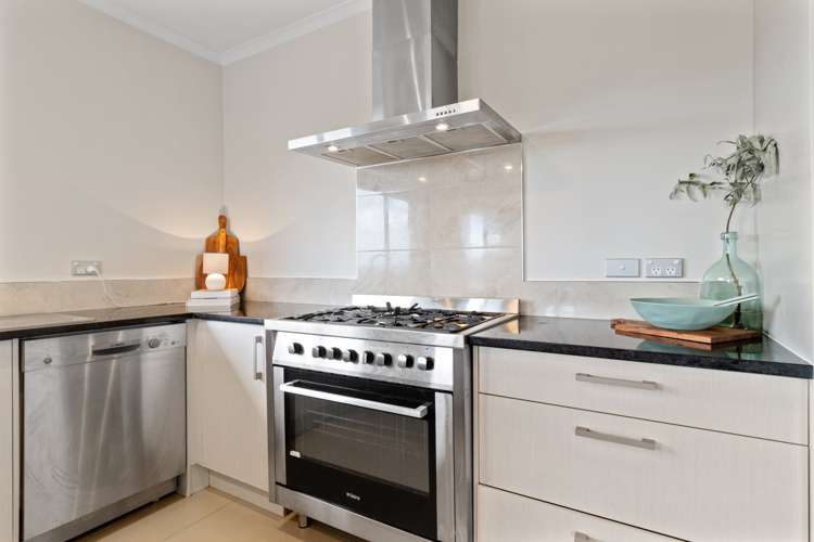 3 Ella Place Grandview Heights_6