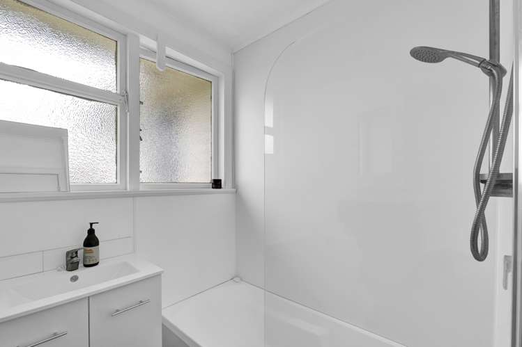 3 Sutton Place Hawera_12