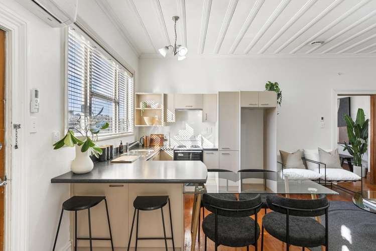 1-2/82A Commissariat Road Mount Wellington_7