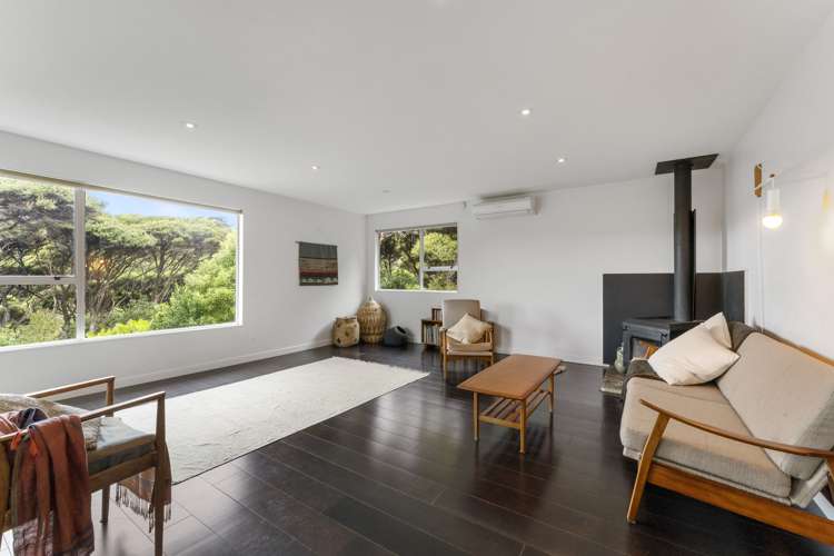 20 Muri Road Pukerua Bay_5