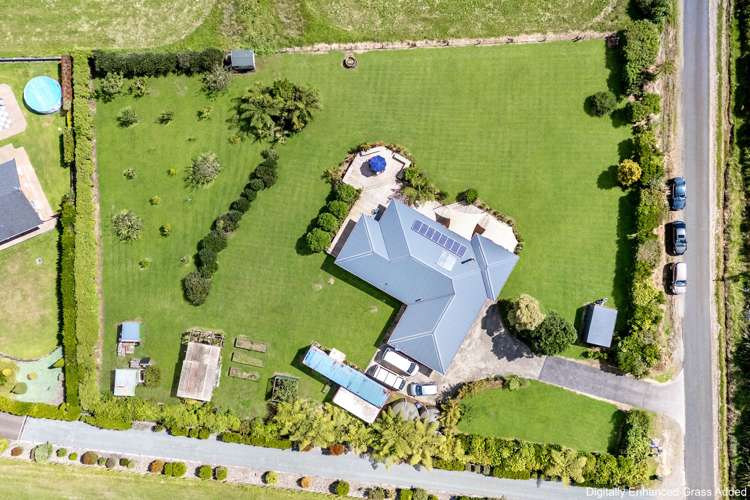 754 Plymouth Road Koru_28