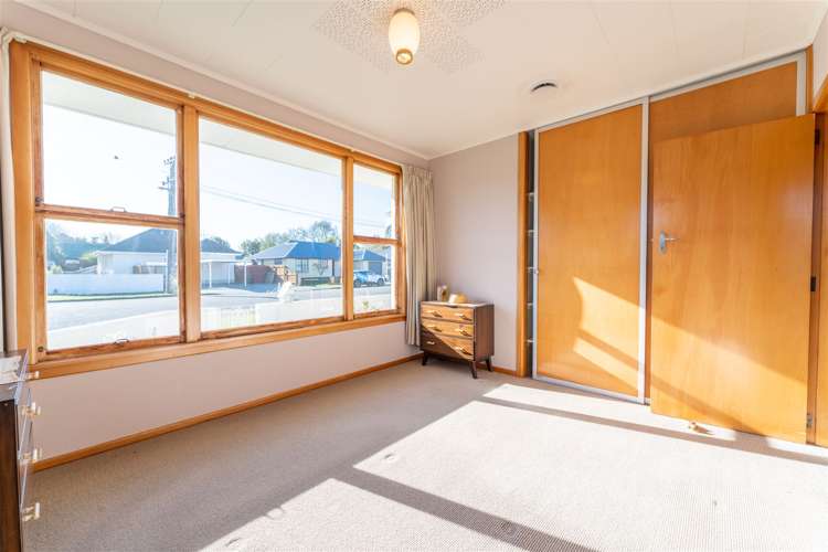 2 George Street Rolleston_6