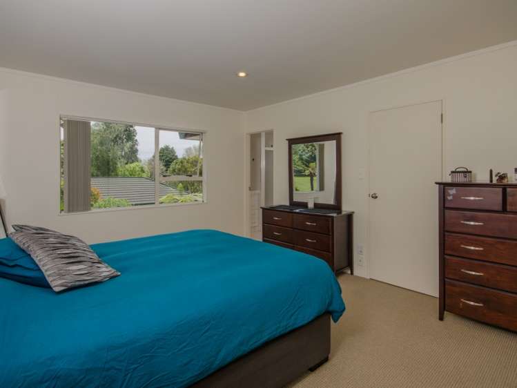 36a Tirimoana Road Te Atatu South_13