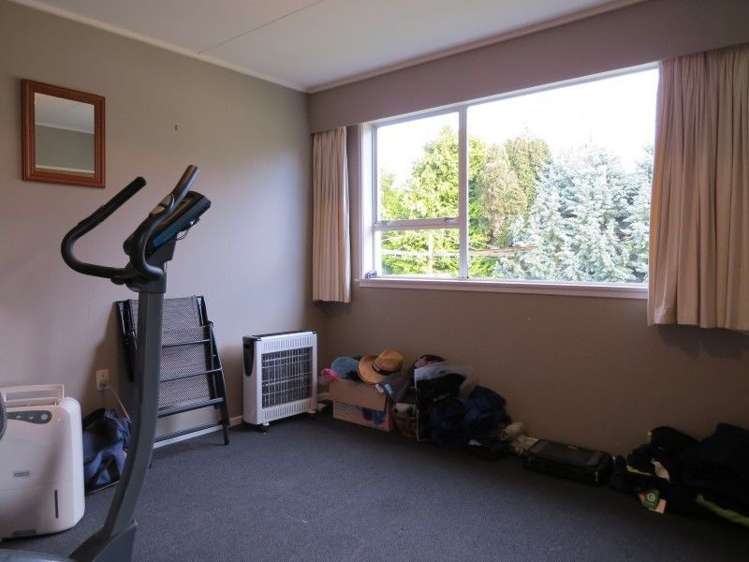 10 Great North Road Winton_5