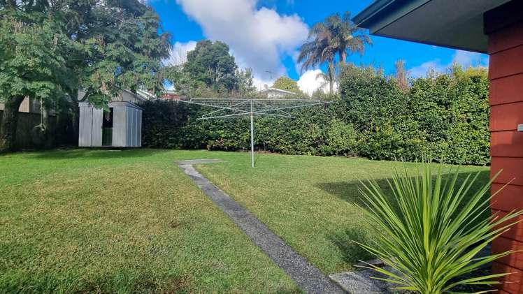 19 Acacia Road Torbay_26