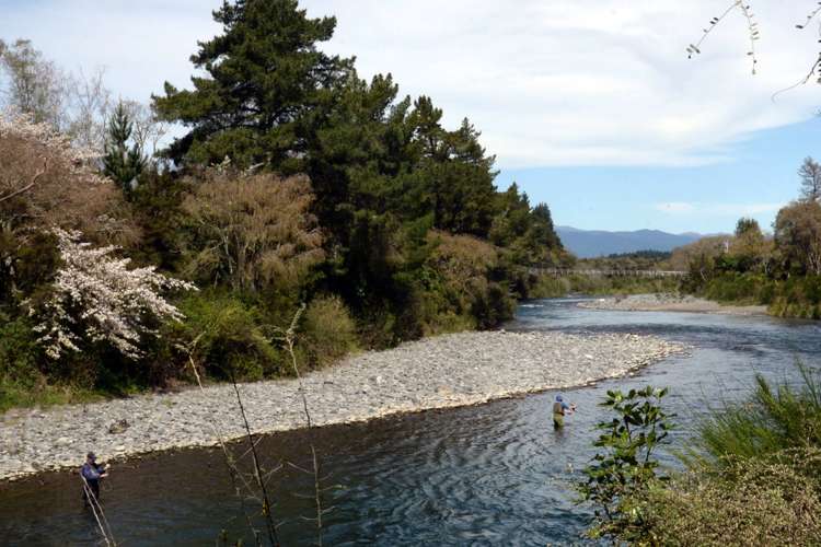 2/217 Taupahi Road Turangi_26