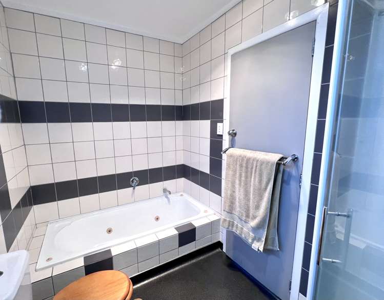 32 Golf Street Putaruru_11