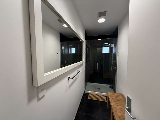 Level 1/132 Hurstmere Road Takapuna_4