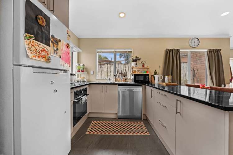 16a Shayla Place Mangere_2