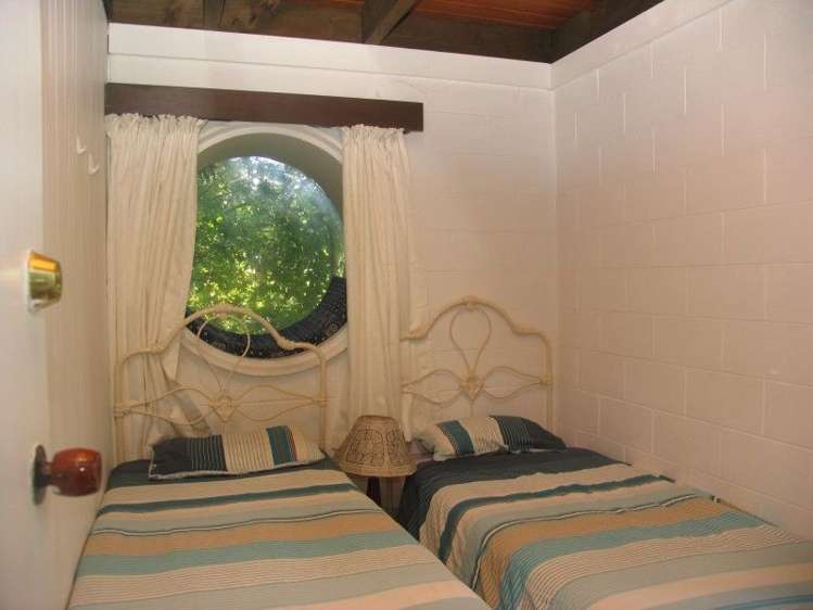 61 Arawata Terrace Fernhill/Sunshine Bay_6