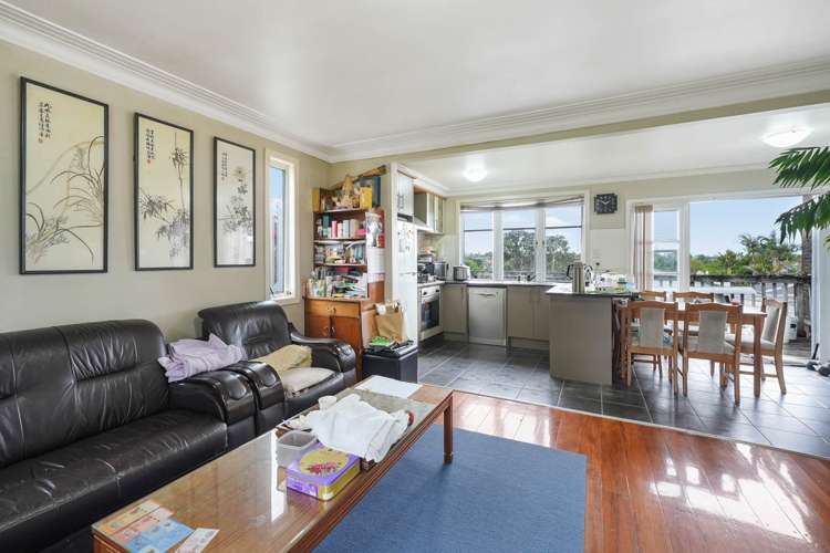 27 Seabrook Avenue New Lynn_8